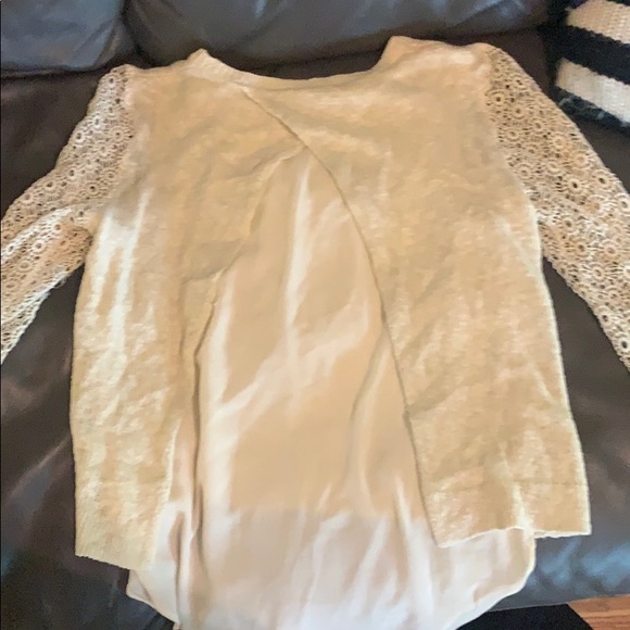 Lucky Brand Sweater - Picture 2 of 3